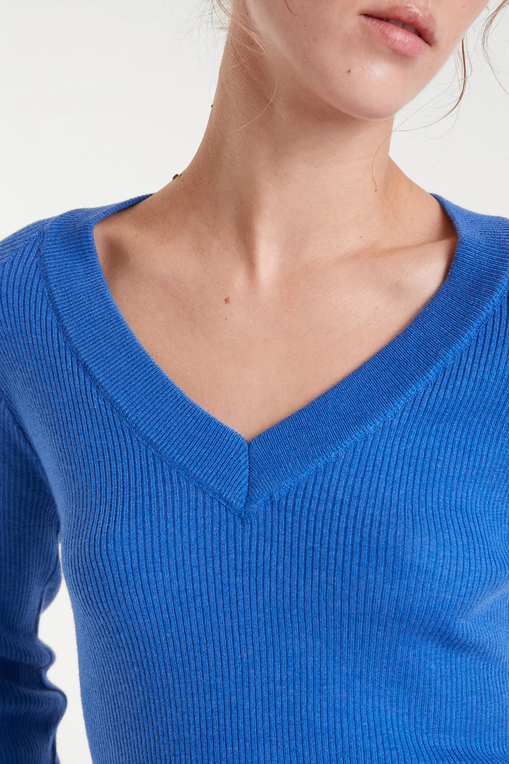 Top maglia a coste blu