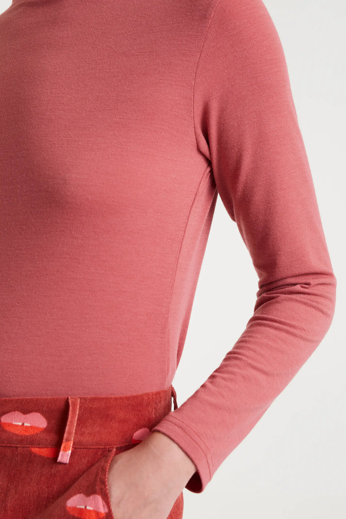 T-shirt a collo alto terracotta