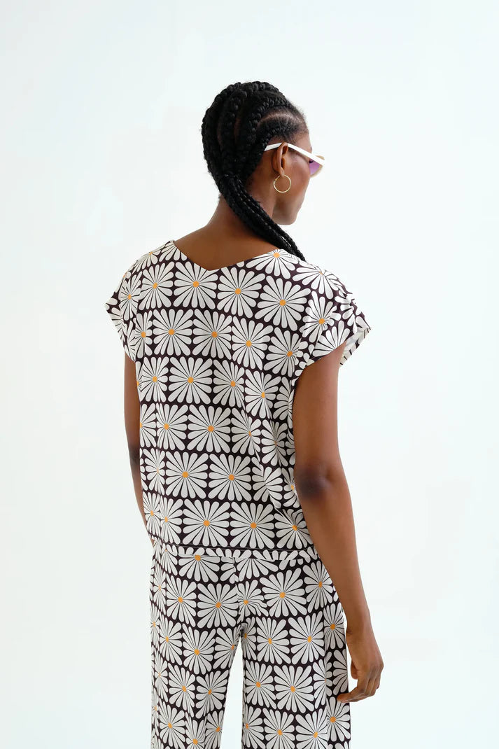 Top da spiaggia con stampa Olive Flower Black