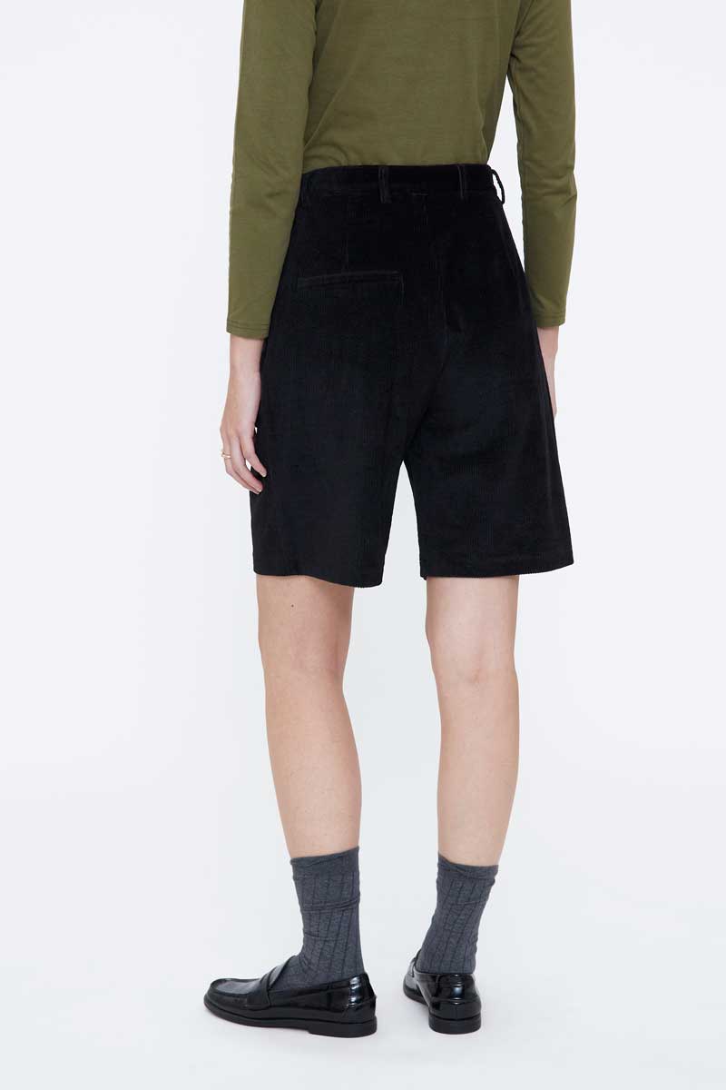Pantaloncini di velluto a coste neri