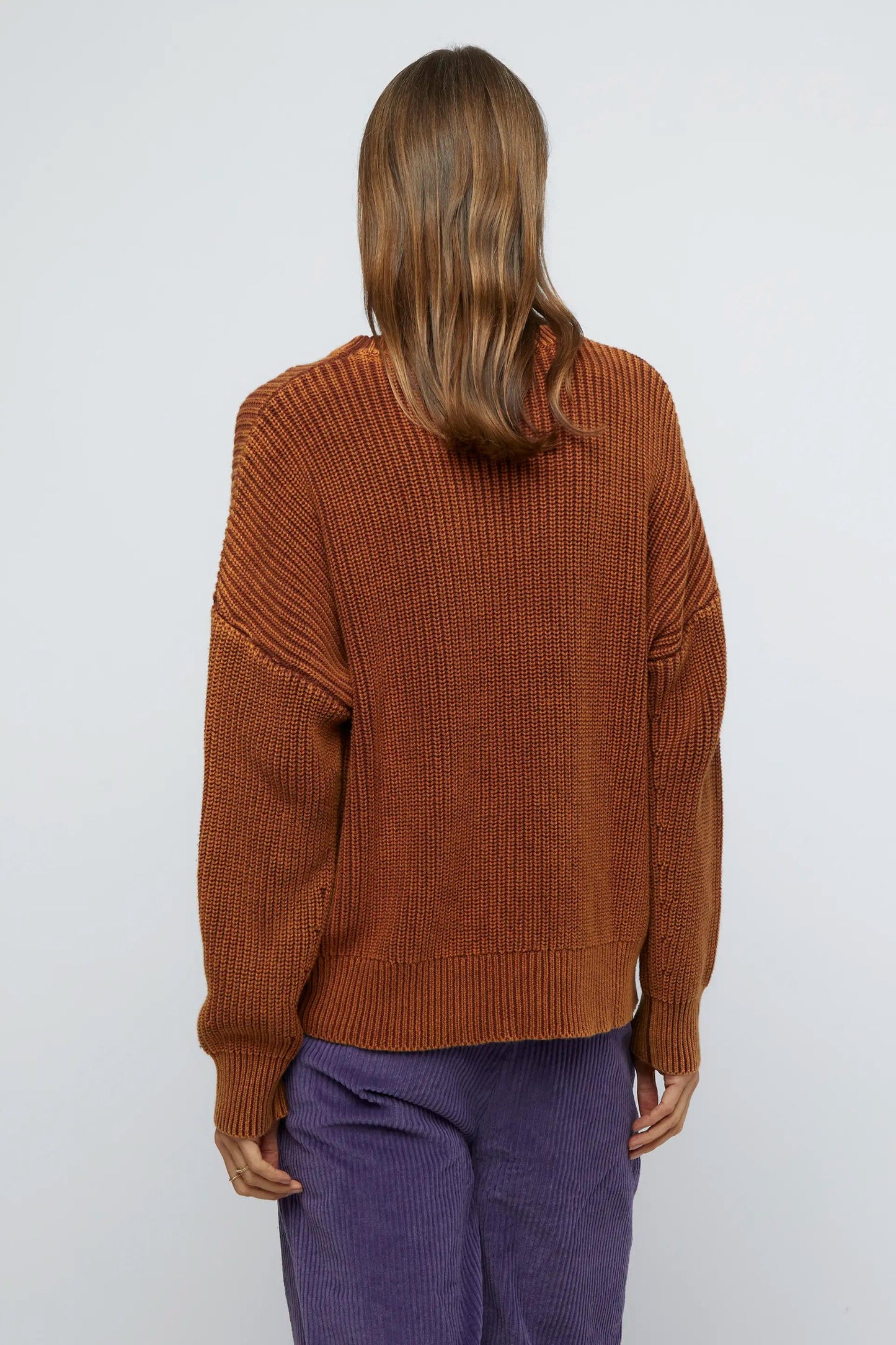 MAGLIONE MARRONE IN MAGLIA A SPINA DI PESCE