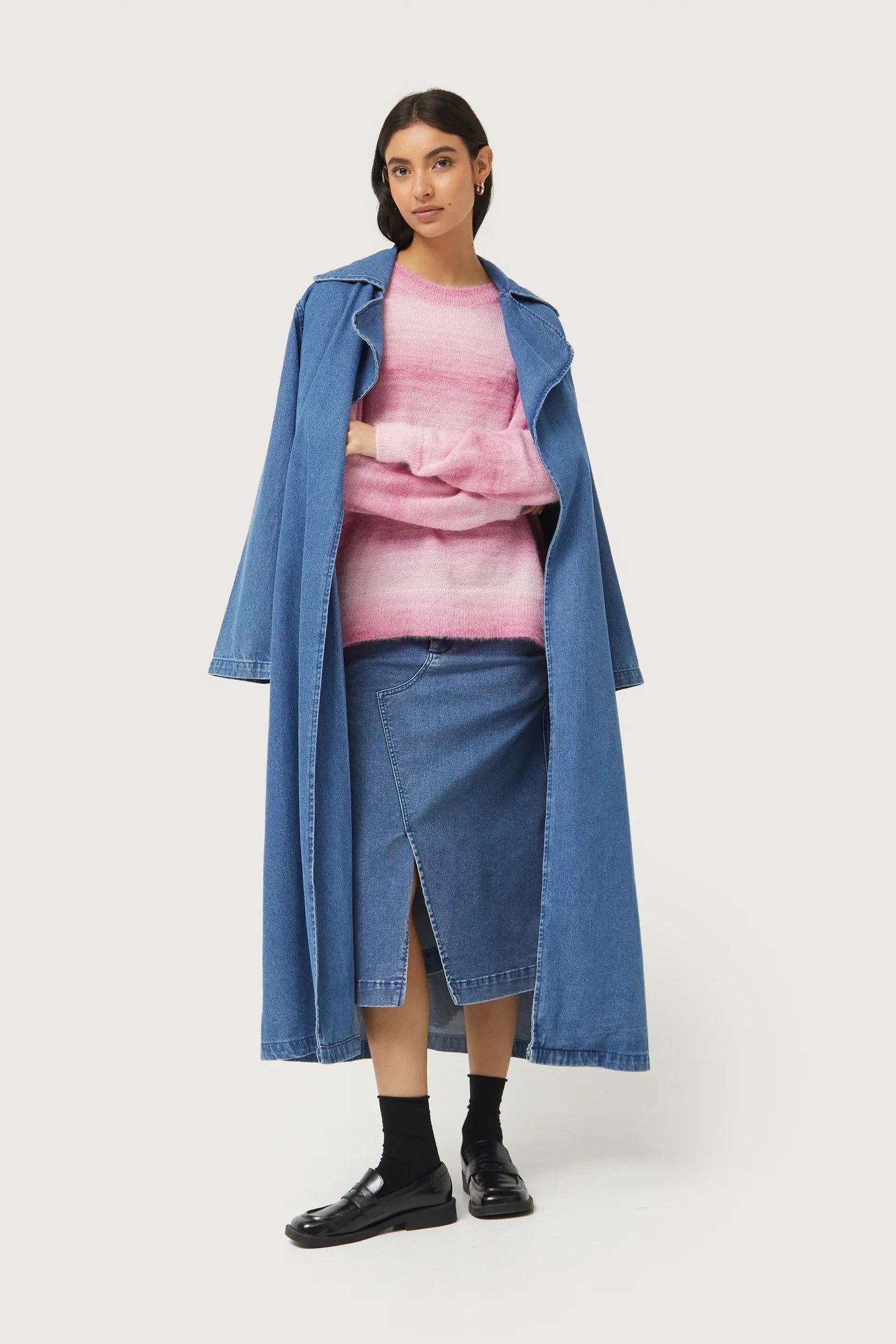 MAGLIONE A RIGHE ROSA LAVORATO A MAGLIA