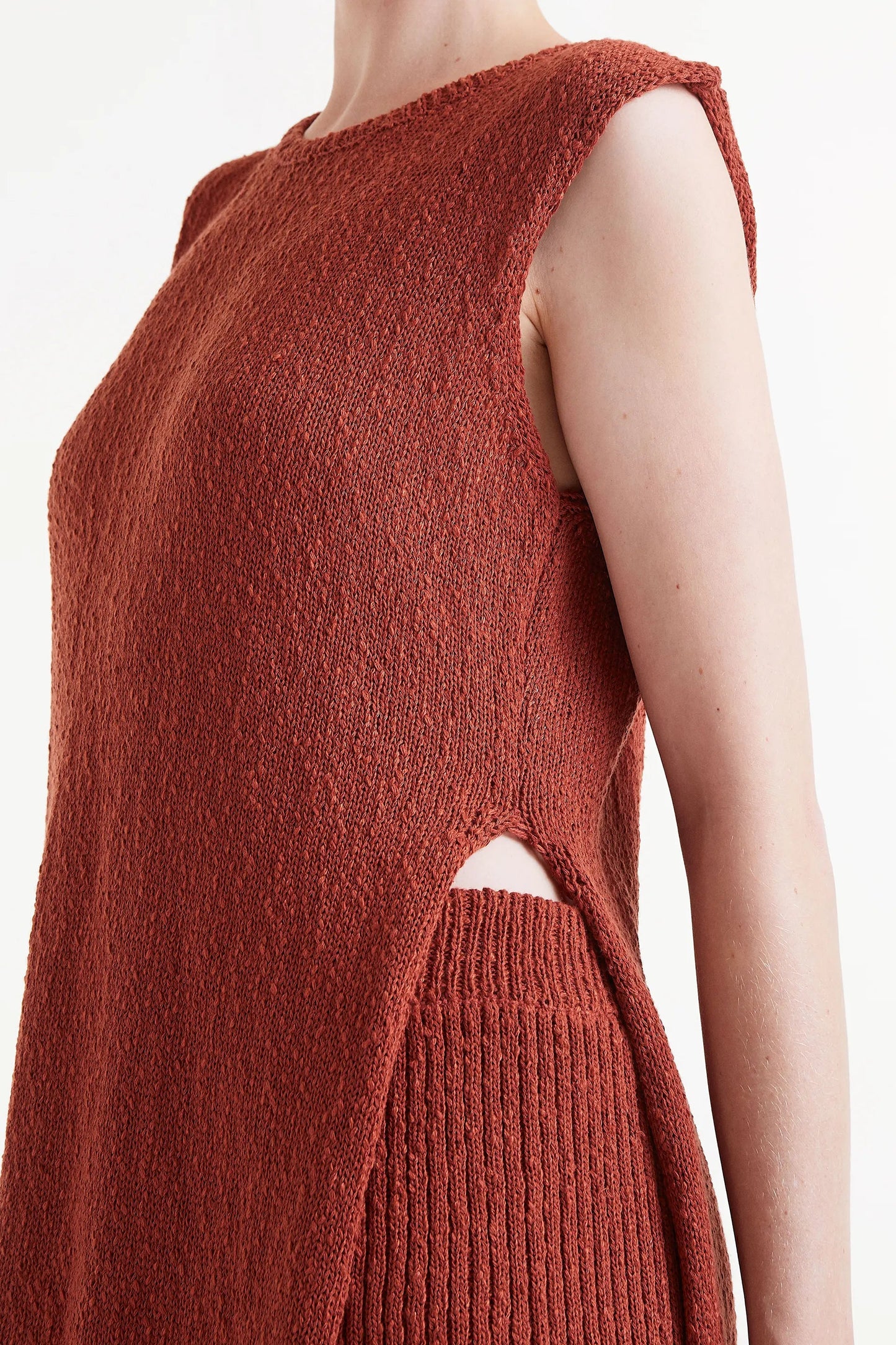 Top lungo maglia marrone