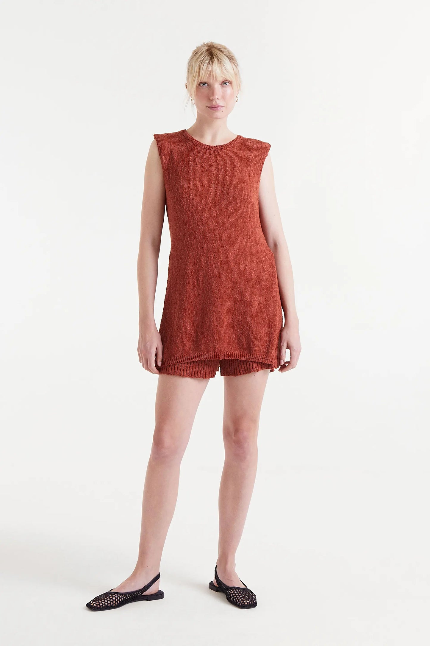 Top lungo maglia marrone
