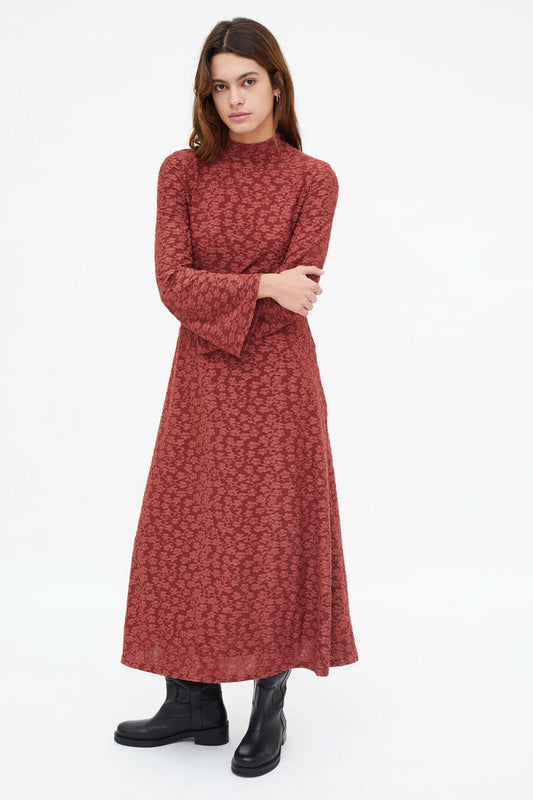 Abito lungo con pizzo floreale marrone