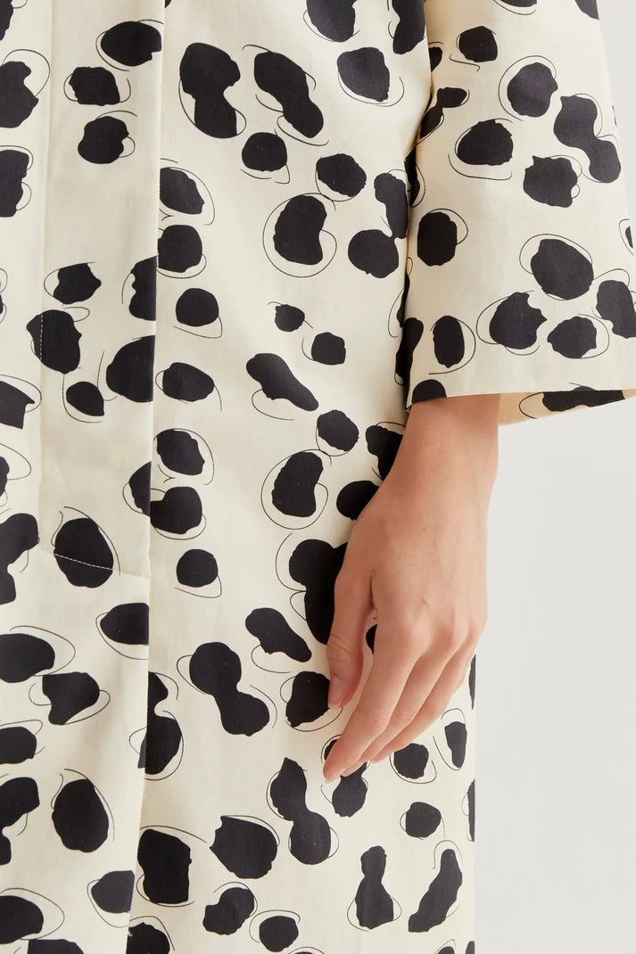 Gabardina 100% cotone con stampa dalmata
