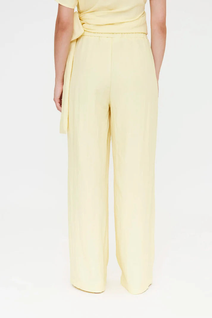 Pantaloni giallo chiaro fluido