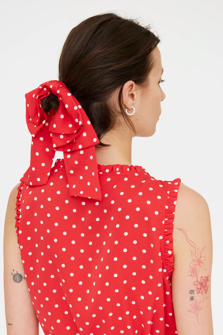 Collare a fiocco rosso con stampa a puntini bianchi