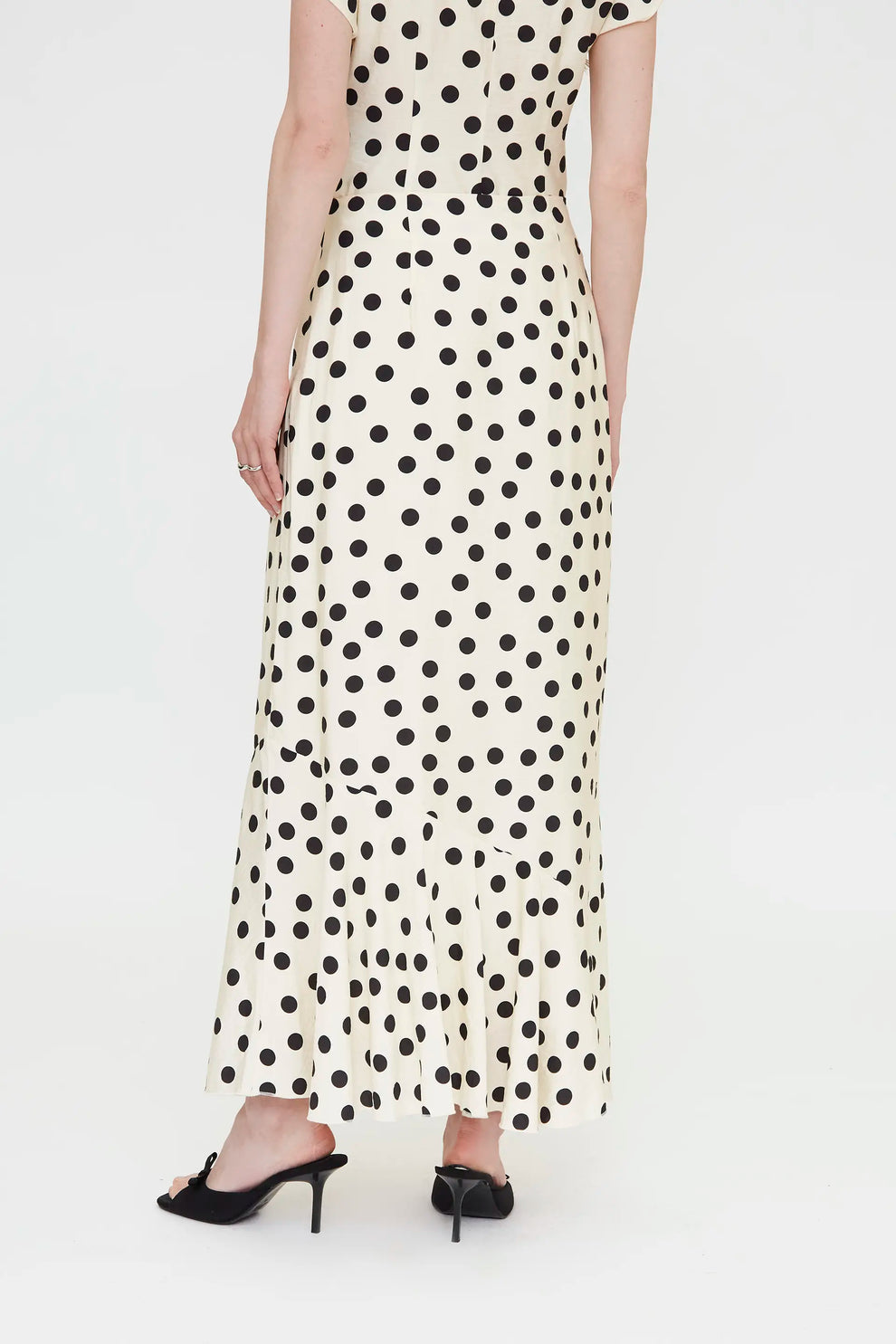 Gonna lunga con stampa polk dots bianco e nero