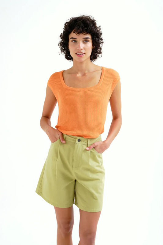 Top punto arancione