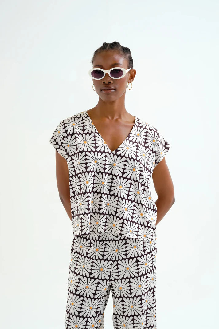 Top da spiaggia con stampa Olive Flower Black
