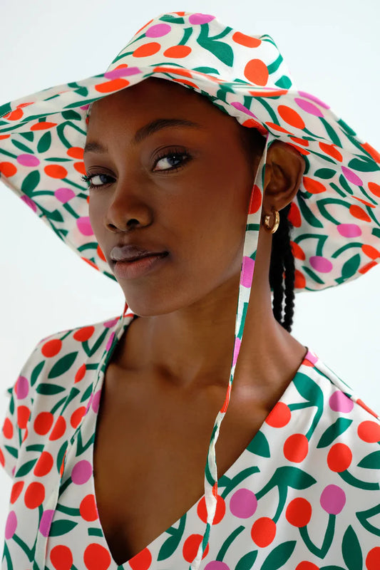 Cappello con stampa Ciliegina