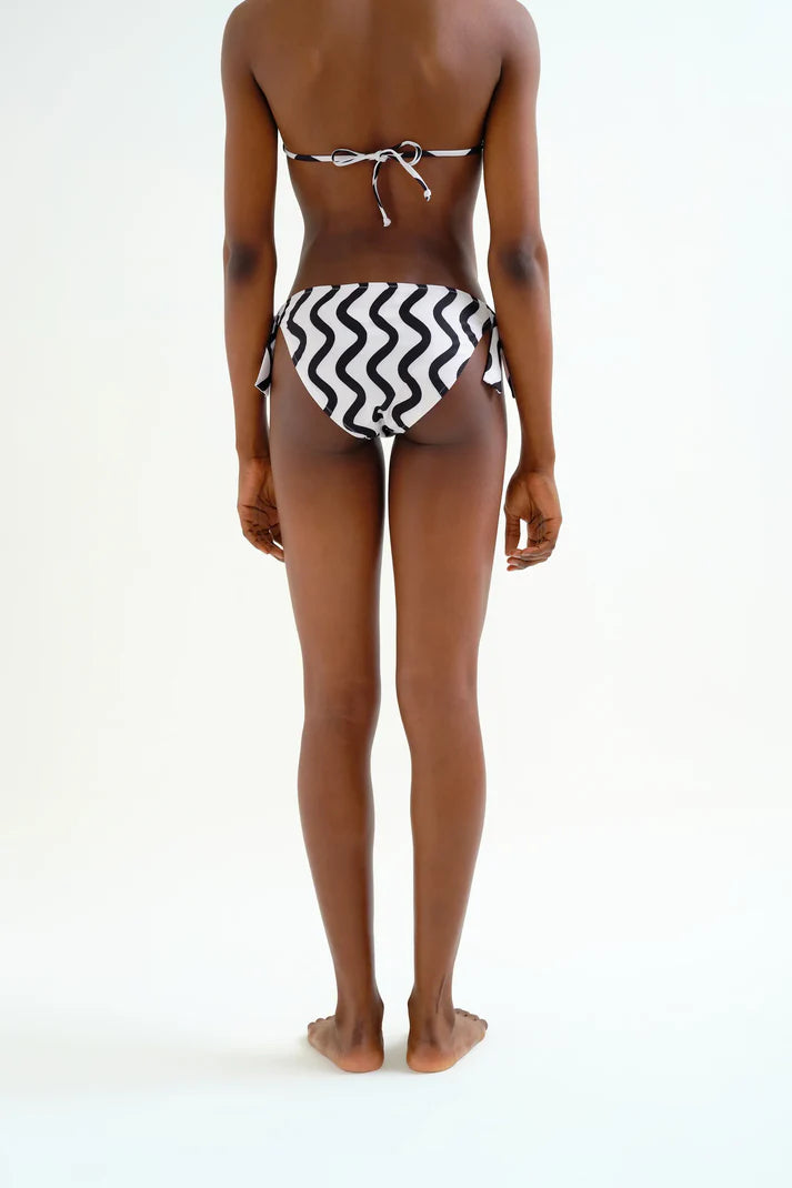 Slip bikini allacciato con stampa Wave Black & White