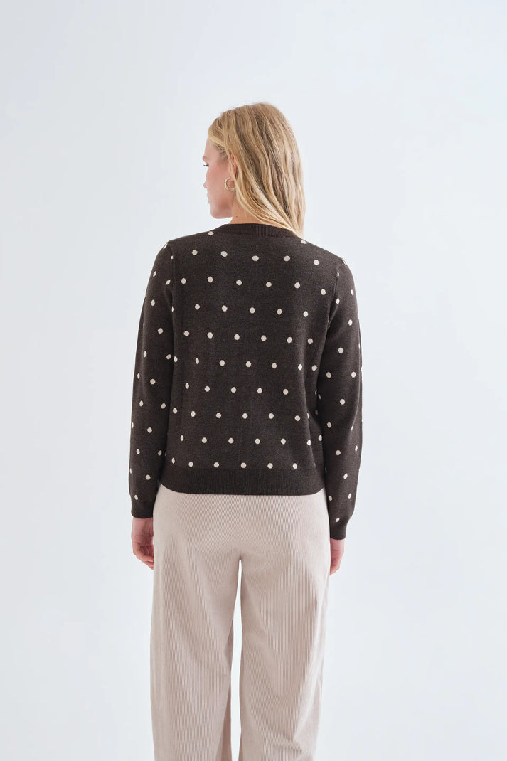 Cardigan marrone con stampa a pois bianchi piccoli
