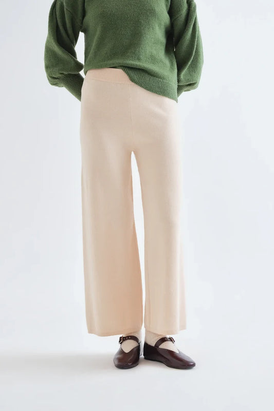 Pantaloni basici in maglia bianca grezza