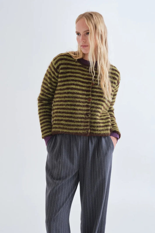 Cardigan a righe verdi e marroni