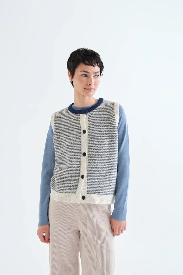 Gilet lavorato a maglia con stampa a righe blu navy e bianco