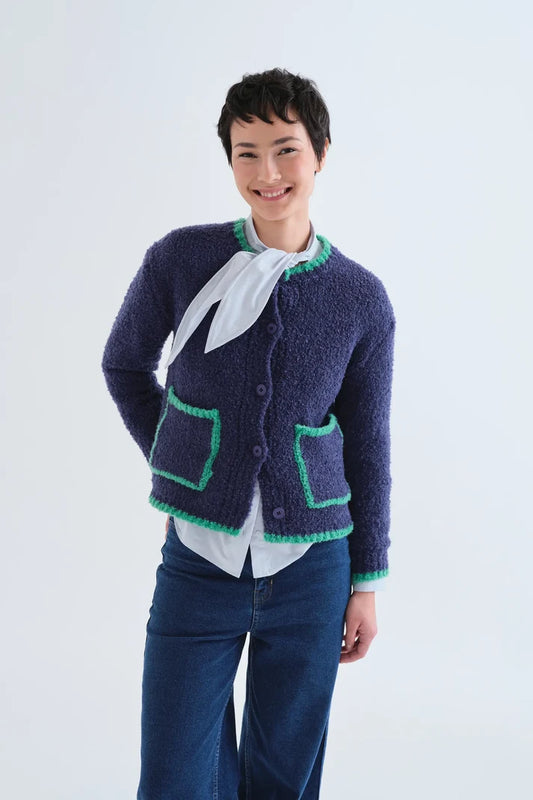 Cardigan blu navy con dettagli verdi