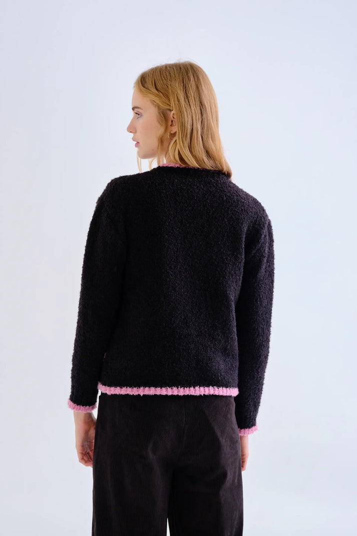 Cardigan nero con dettagli rosa