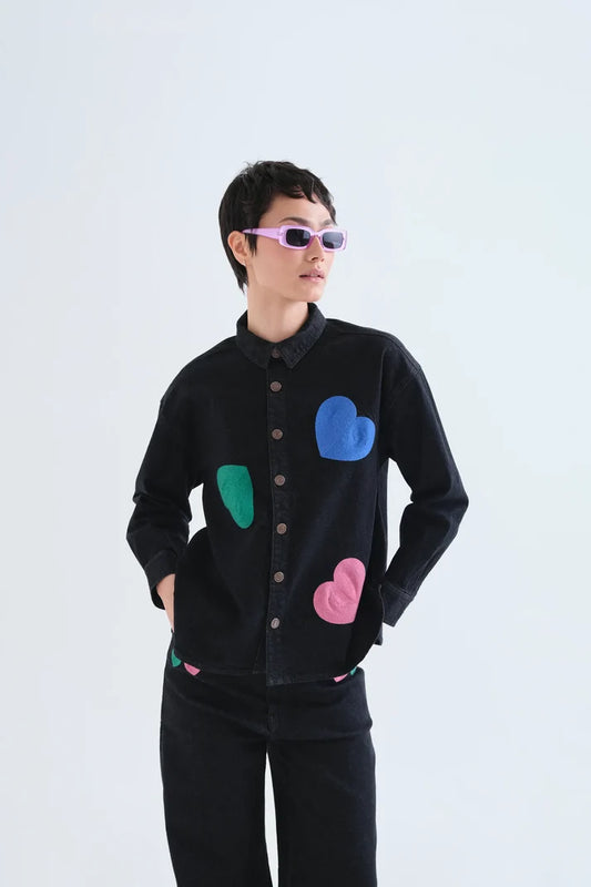 Camicia di jeans nera con stampa Candy