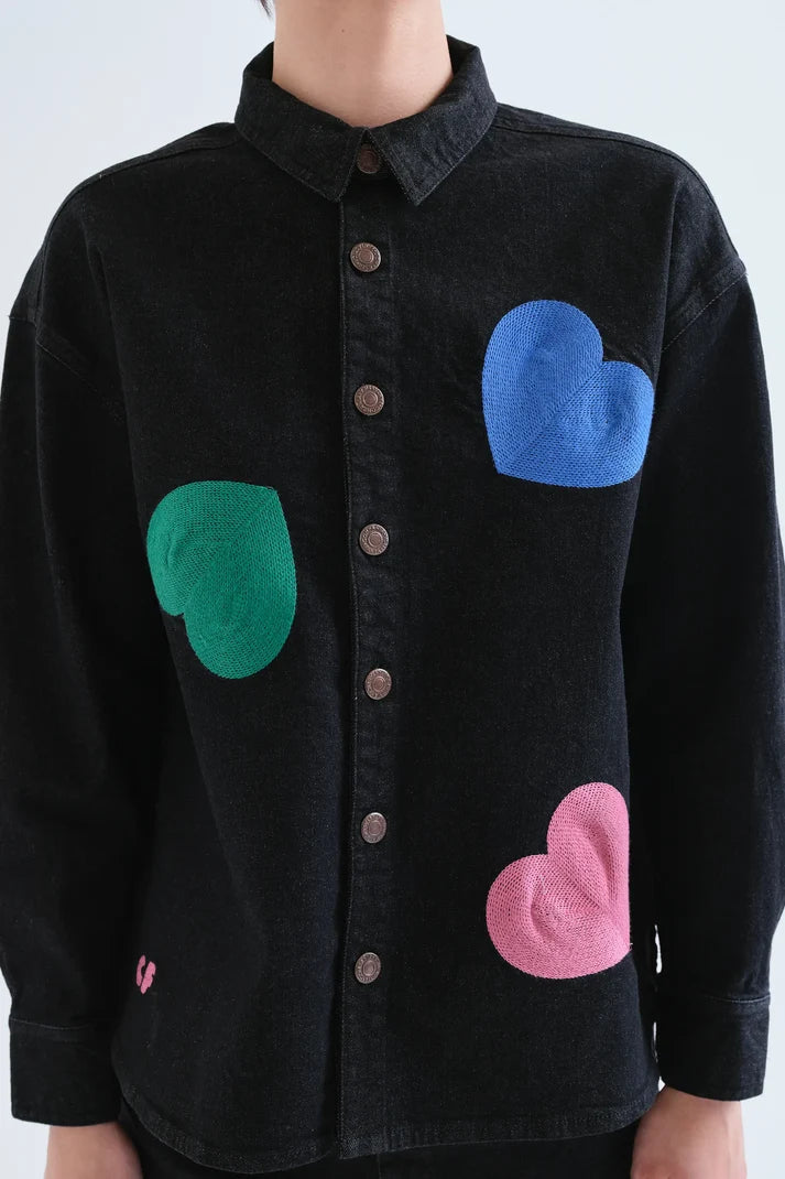 Camicia di jeans nera con stampa Candy
