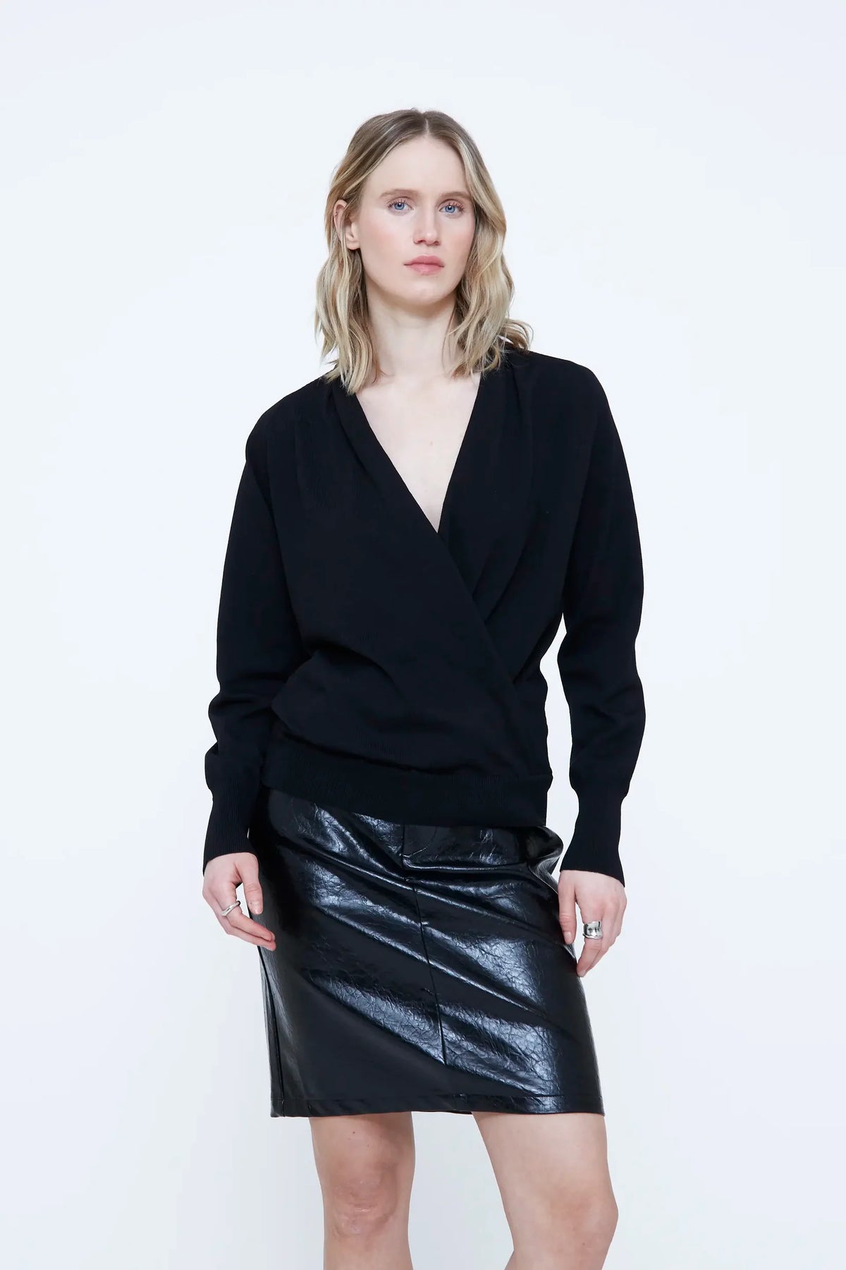 Maglione incrociato nero