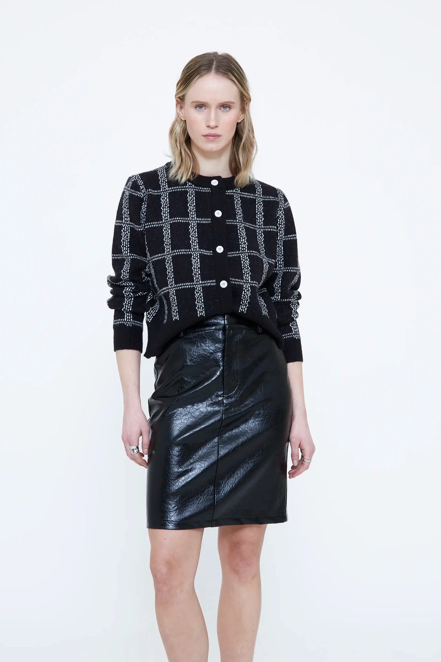 Cardigan con stampa a quadri bianco e nero