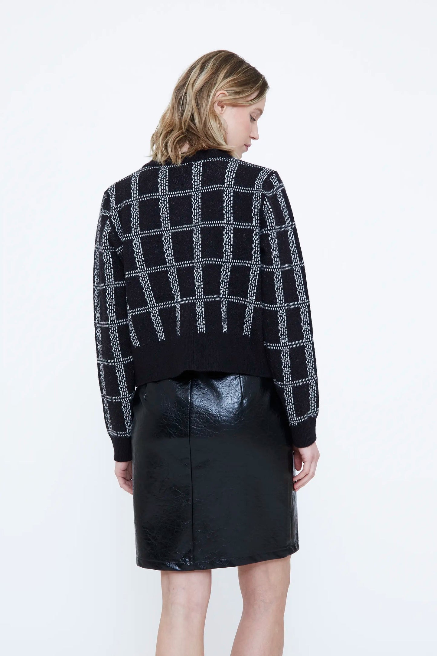Cardigan con stampa a quadri bianco e nero