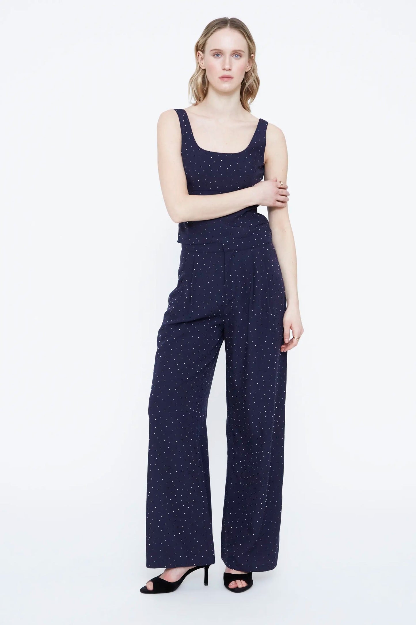 Top blu navy con applicazioni