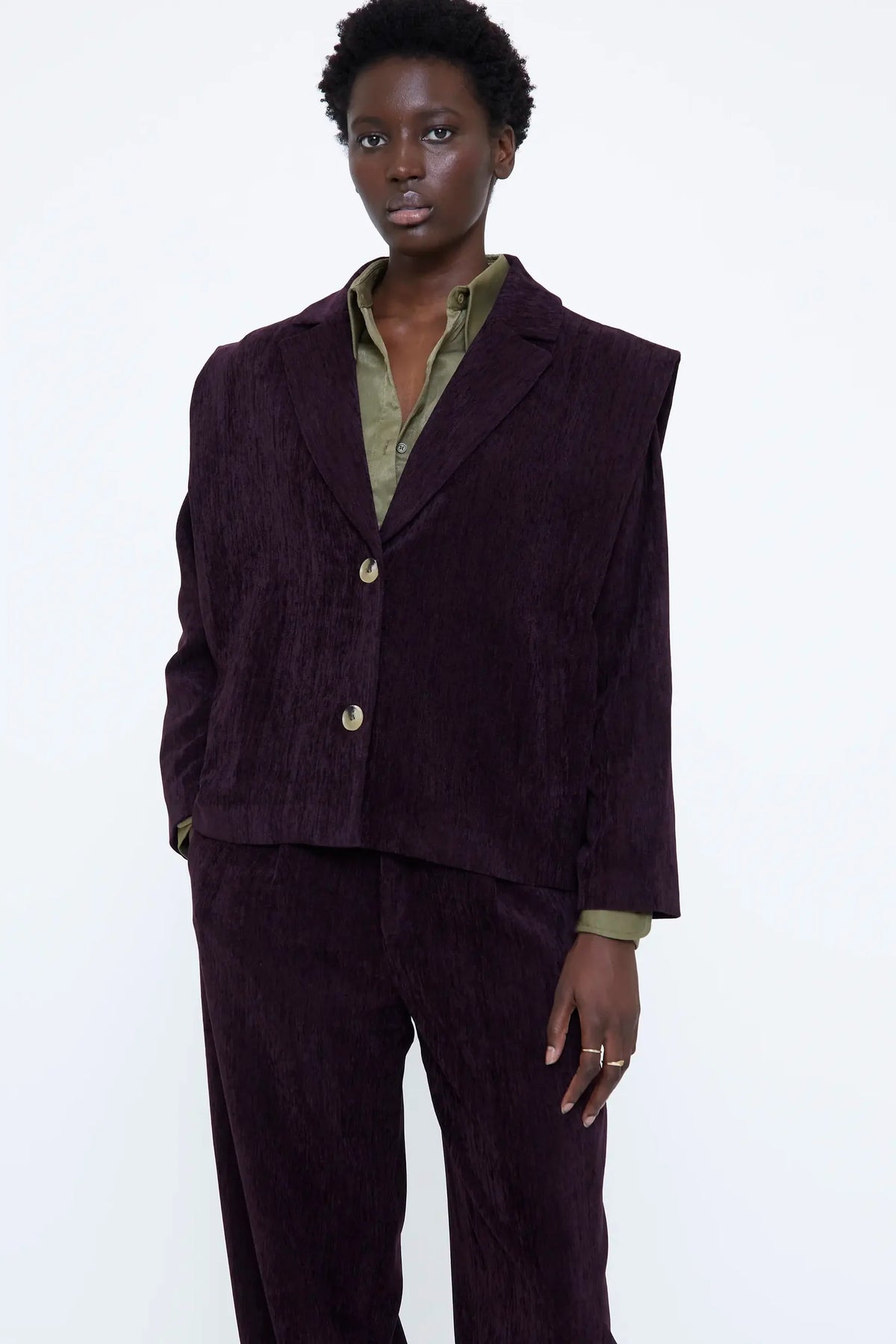Blazer bordeaux con spalline