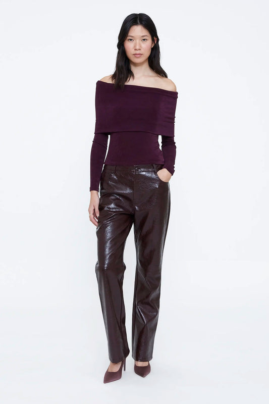Pantaloni in pelle sintetica bordeaux