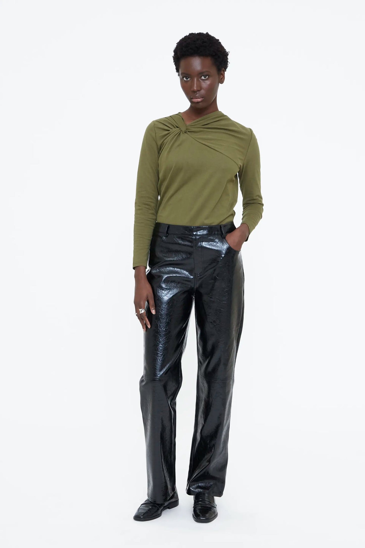T-shirt con dettaglio nudo verde