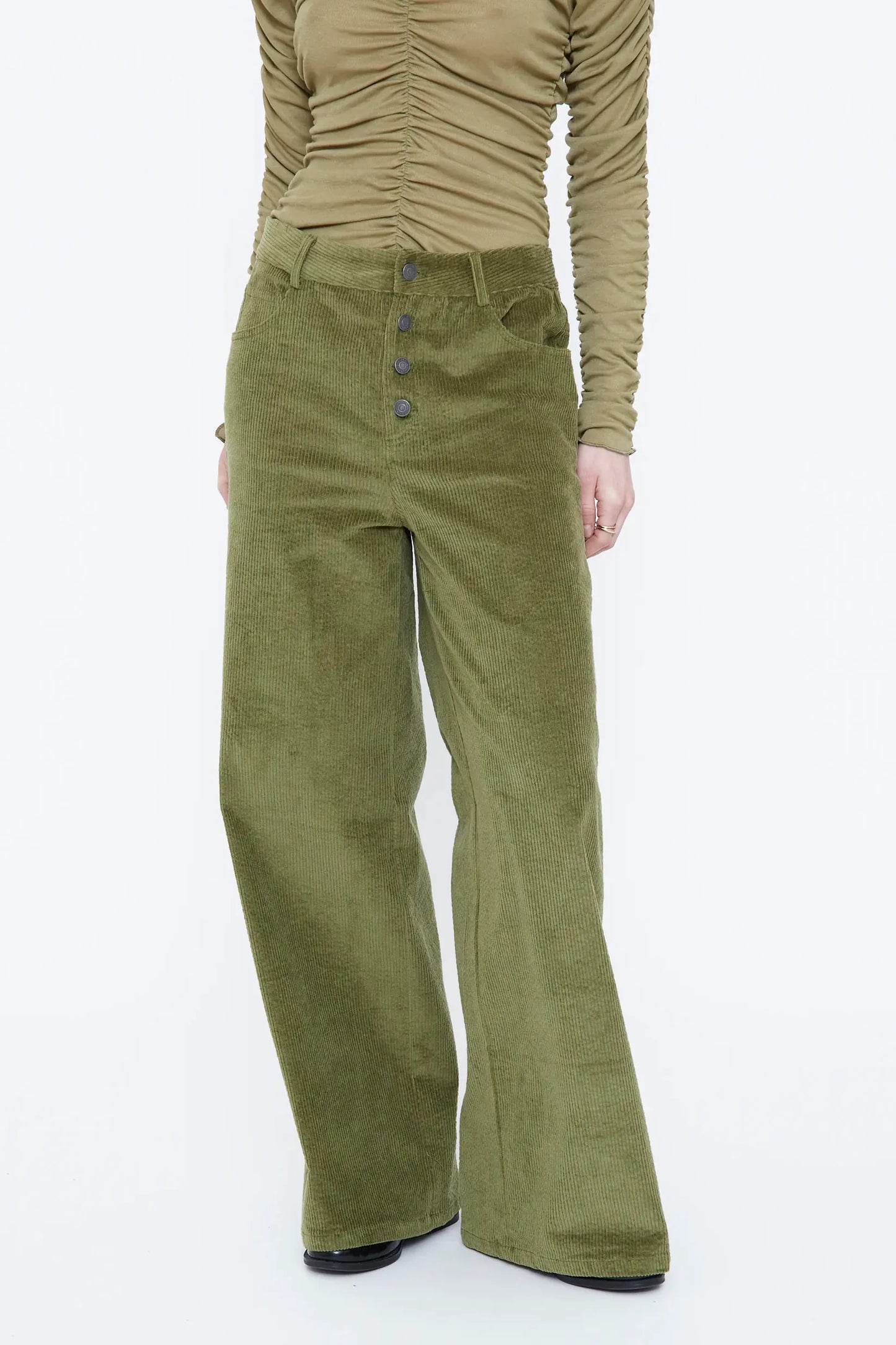 Pantaloni in velluto verde oliva