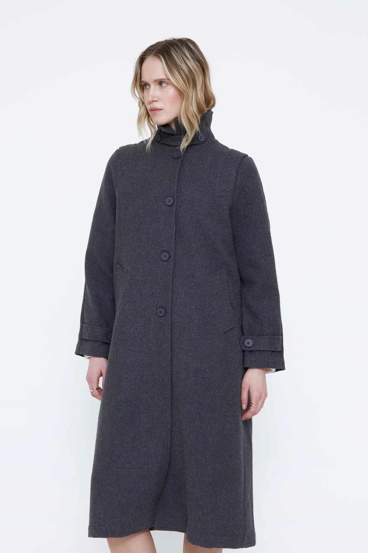 Cappotto lungo grigio scuro