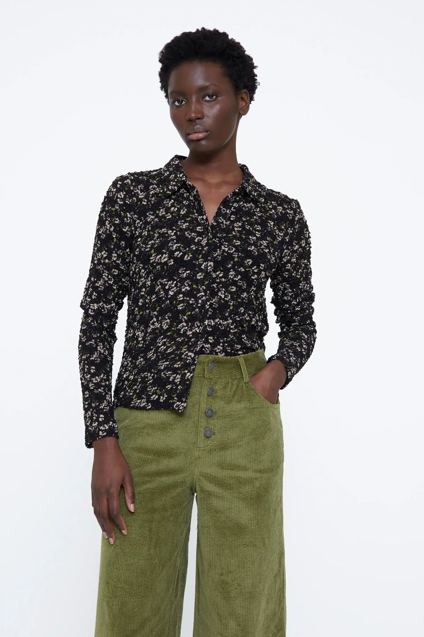 Camicia con stampa floreale brillante verde