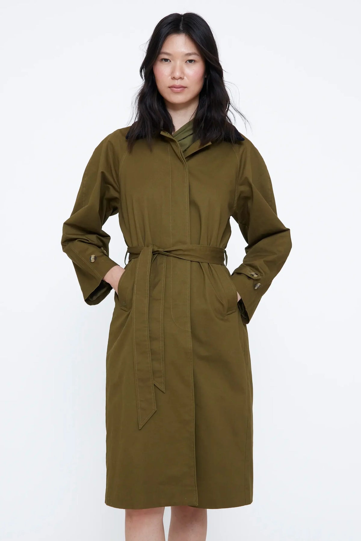 Gabardina verde oliva