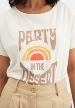 Carica l&#39;immagine nel visualizzatore di Gallery, T-shirt di cotone &quot;Party in the Dessert&quot;
