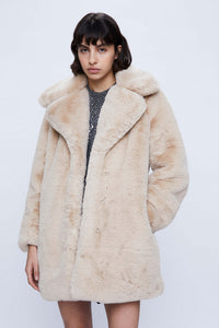 PELLICCIA MIDI BEIGE CON COLLO A REVERS