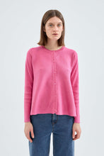 Carica l&#39;immagine nel visualizzatore di Gallery, Cardigan rosa a maglia fine svasato
