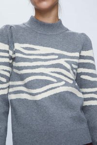 MAGLIONE GRIGIO CON MOTIVO A ONDE