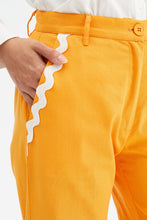 Carica l&#39;immagine nel visualizzatore di Gallery, Pantaloni ampi a vita media con passamaneria arancio
