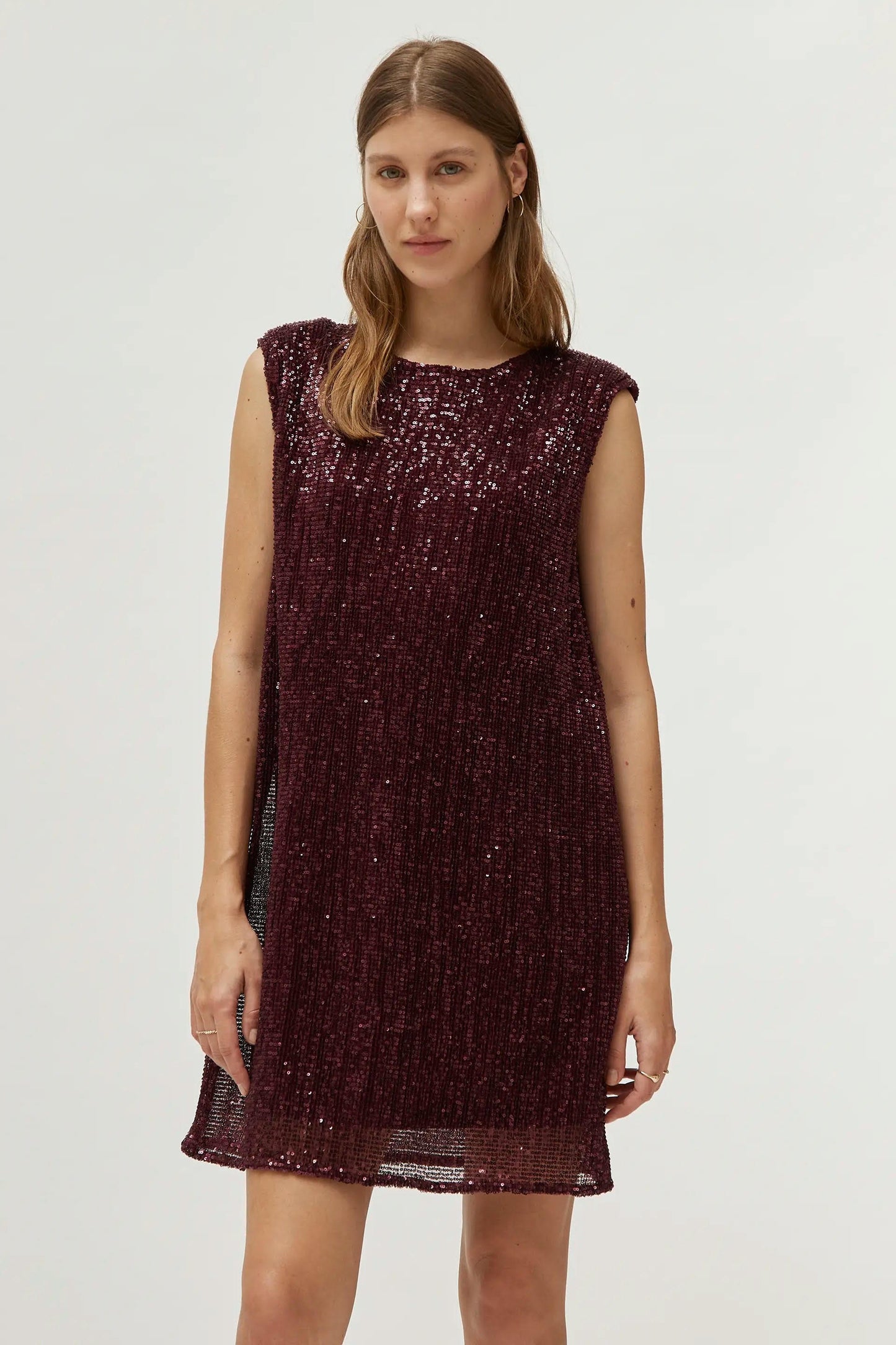 ABITO CORTO BORDEAUX CON PAILLETTES