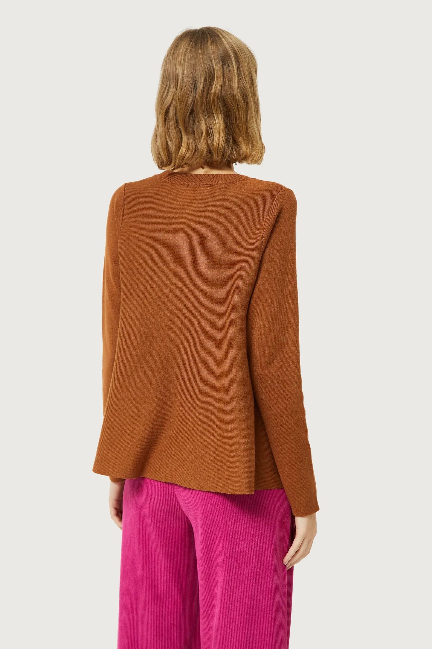 CARDIGAN MARRONE SVASATO IN MAGLIA