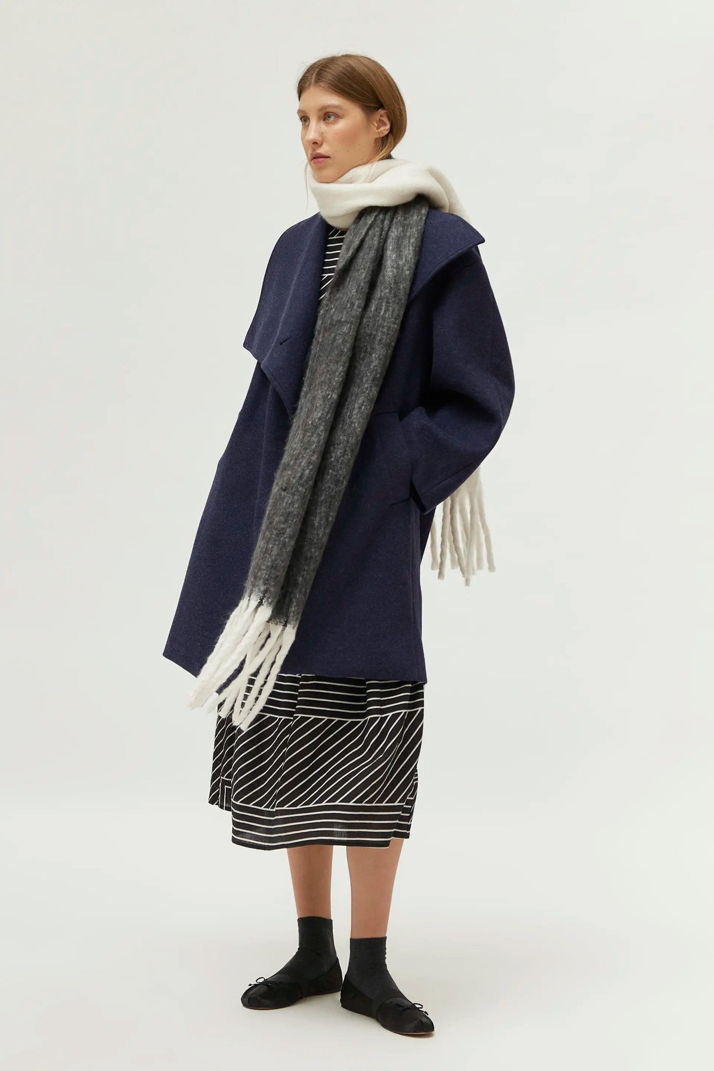 CAPPOTTO MIDI BLU NAVY CON COLLO ALTO