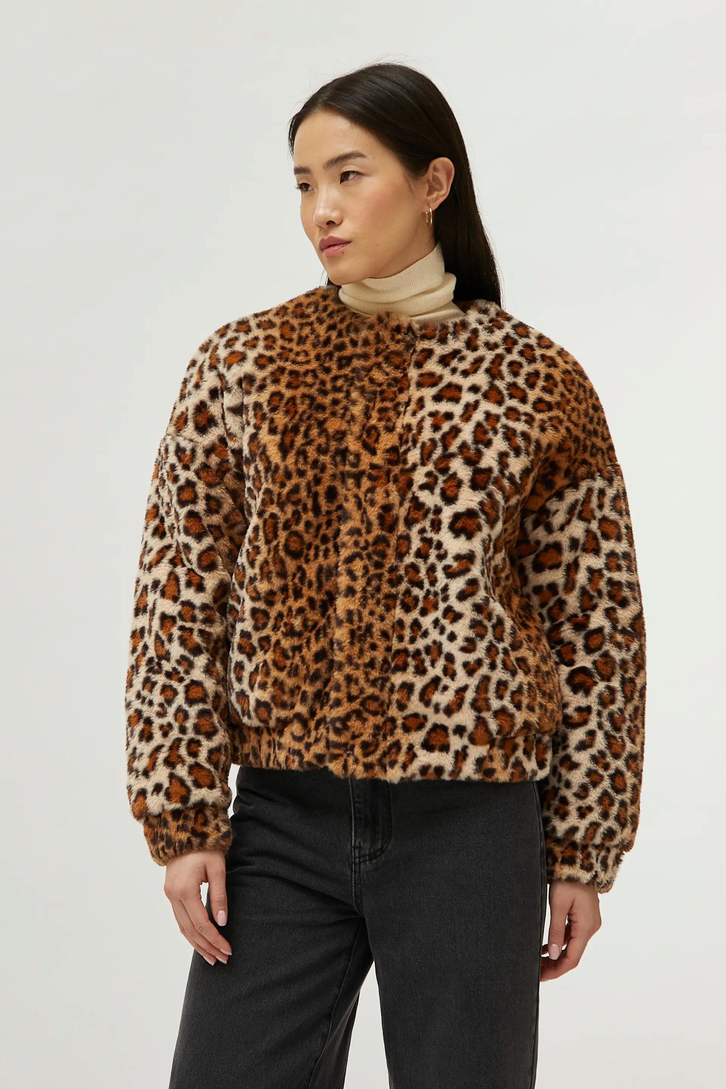 BOMBER LEOPARDATO IN PELLICCIA SINTETICA