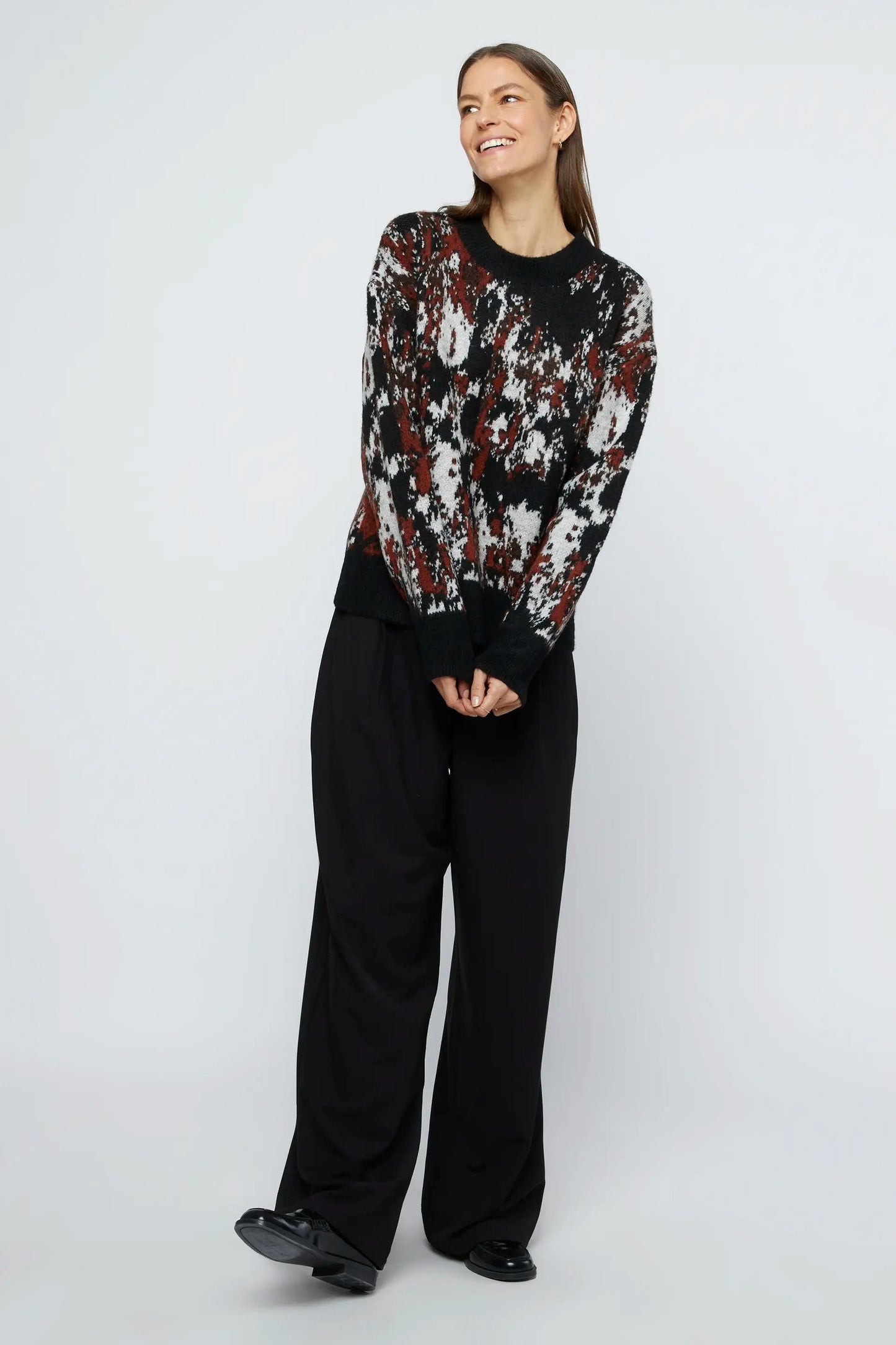 MAGLIONE JACQUARD CON STAMPA CAMOUFLAGE