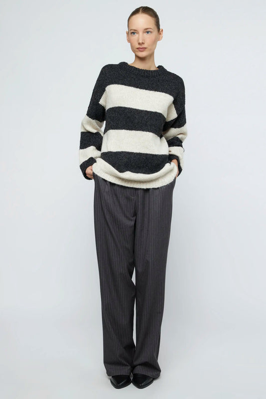 MAGLIONE A RIGHE BIANCHE E NERE