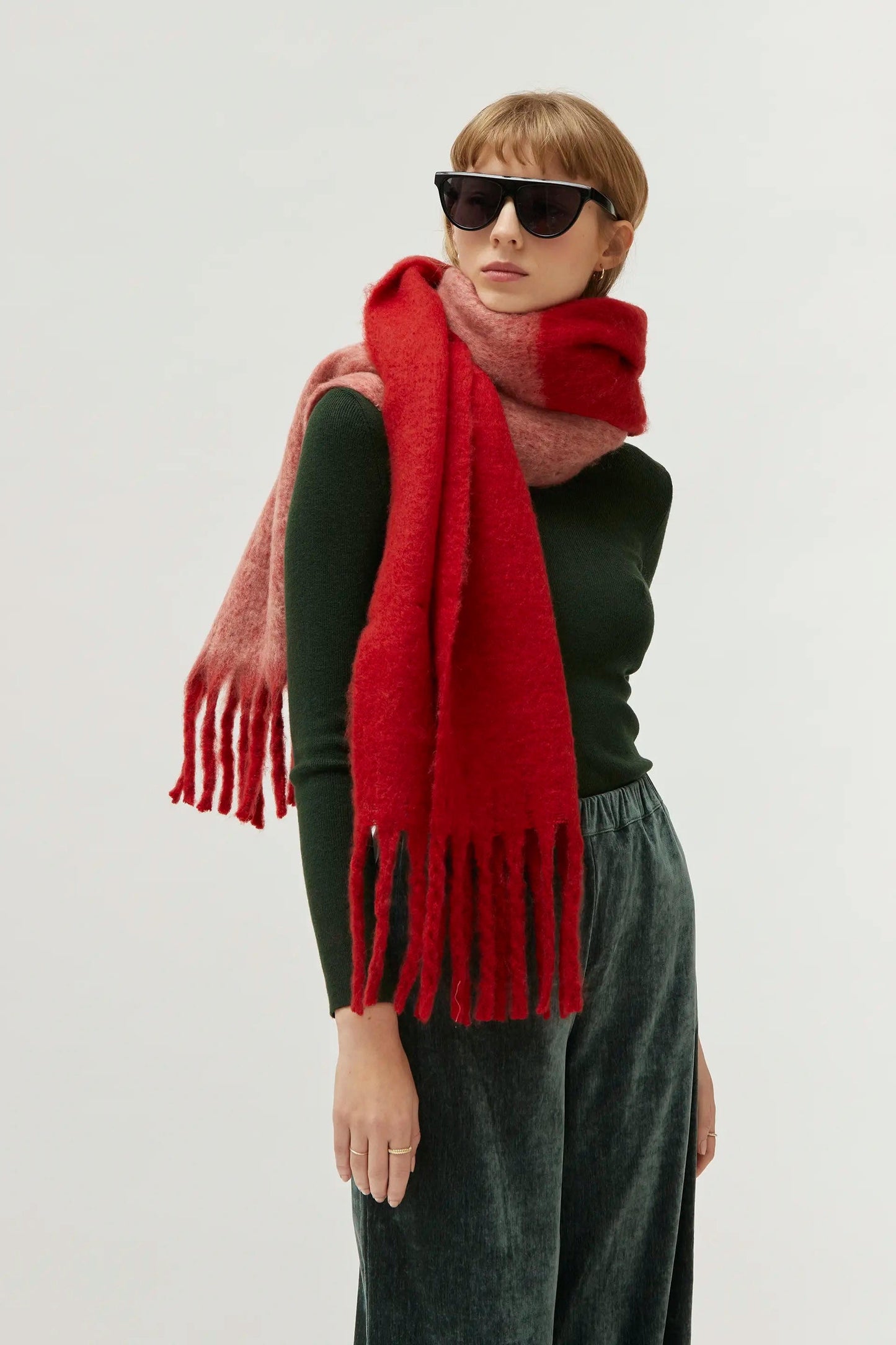 SCIARPA ROSSA OVERSIZE CON FRANGE